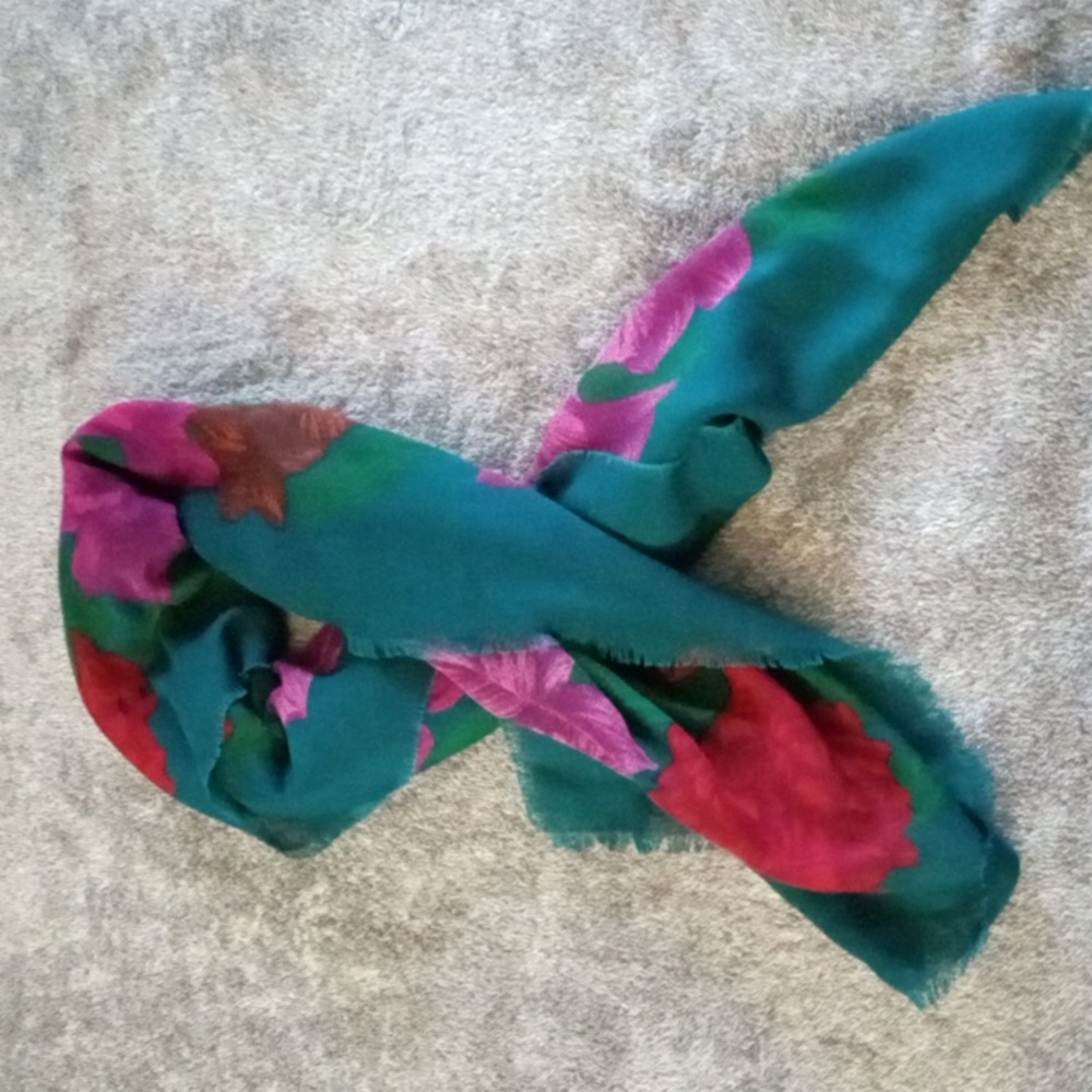 Vintage Domanni for Gantos bold floral fringed blanket scarf